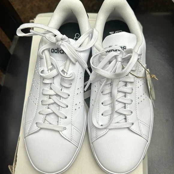 Adidas Men Advantage 2.0 - Picture 1 of 9